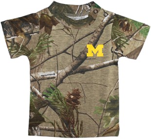 Michigan Wolverines Block M Realtree Camo Short Sleeve T-Shirt